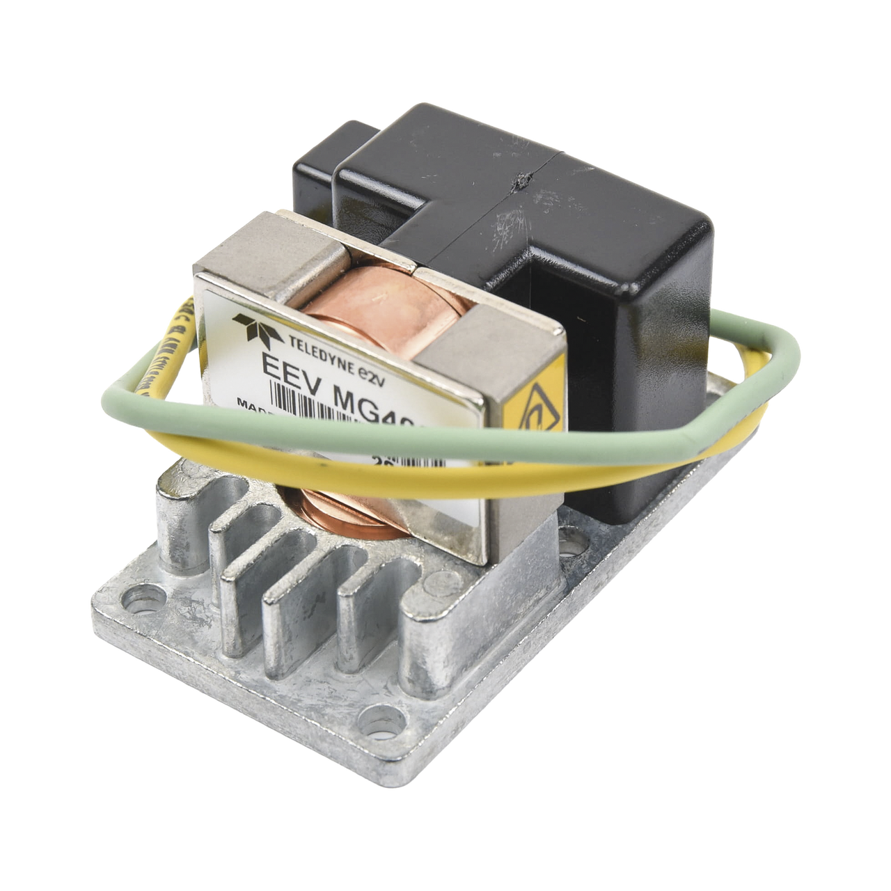 Magnetrón de 6 kW en banda X para radares marinos en frecuencia de 9410 ± 30 MHz